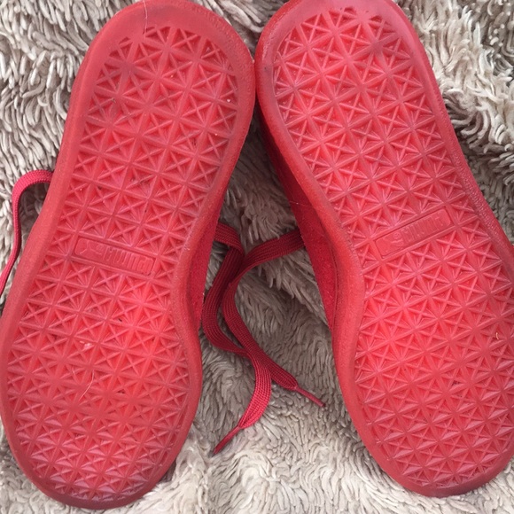 Red Suede Pumas - Picture 5 of 7
